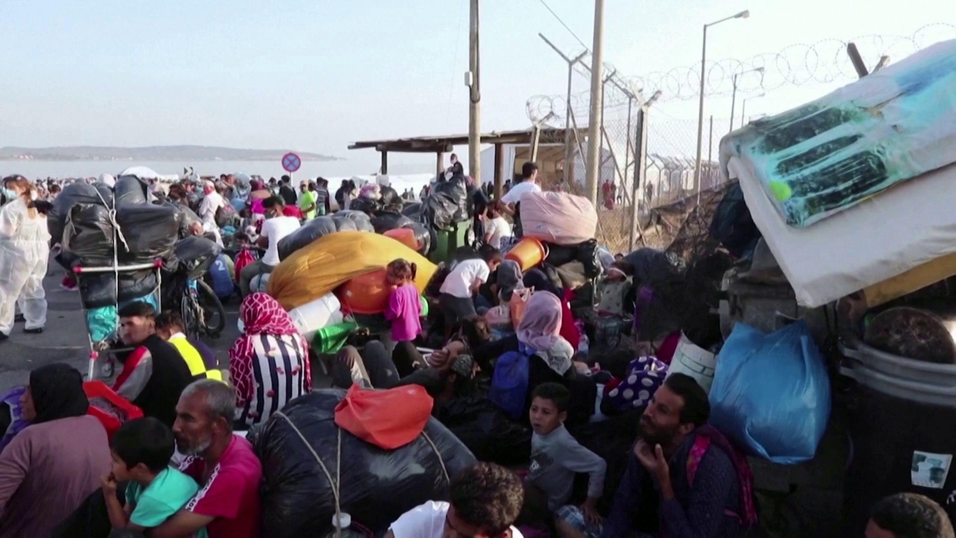 Döbbenetes adatokat közöltek az illegális migrációról + videó