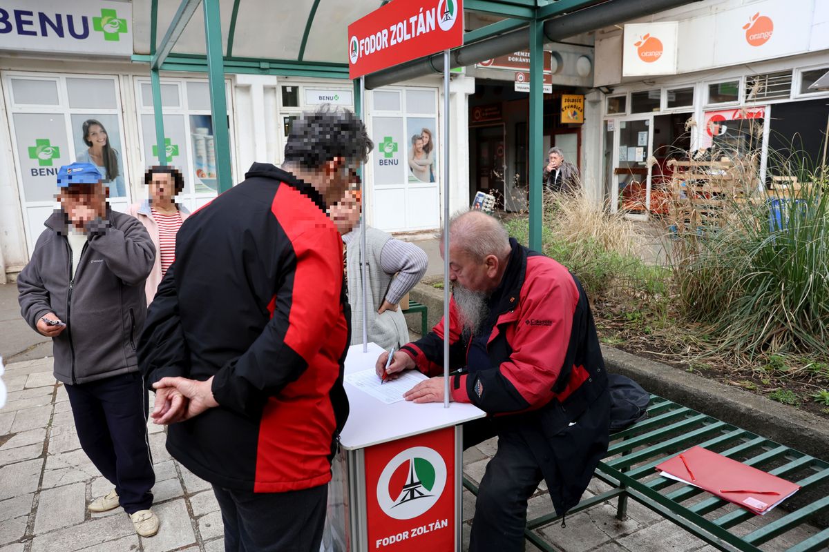 Választási csokit osztogat a volt MSZP-s politikus